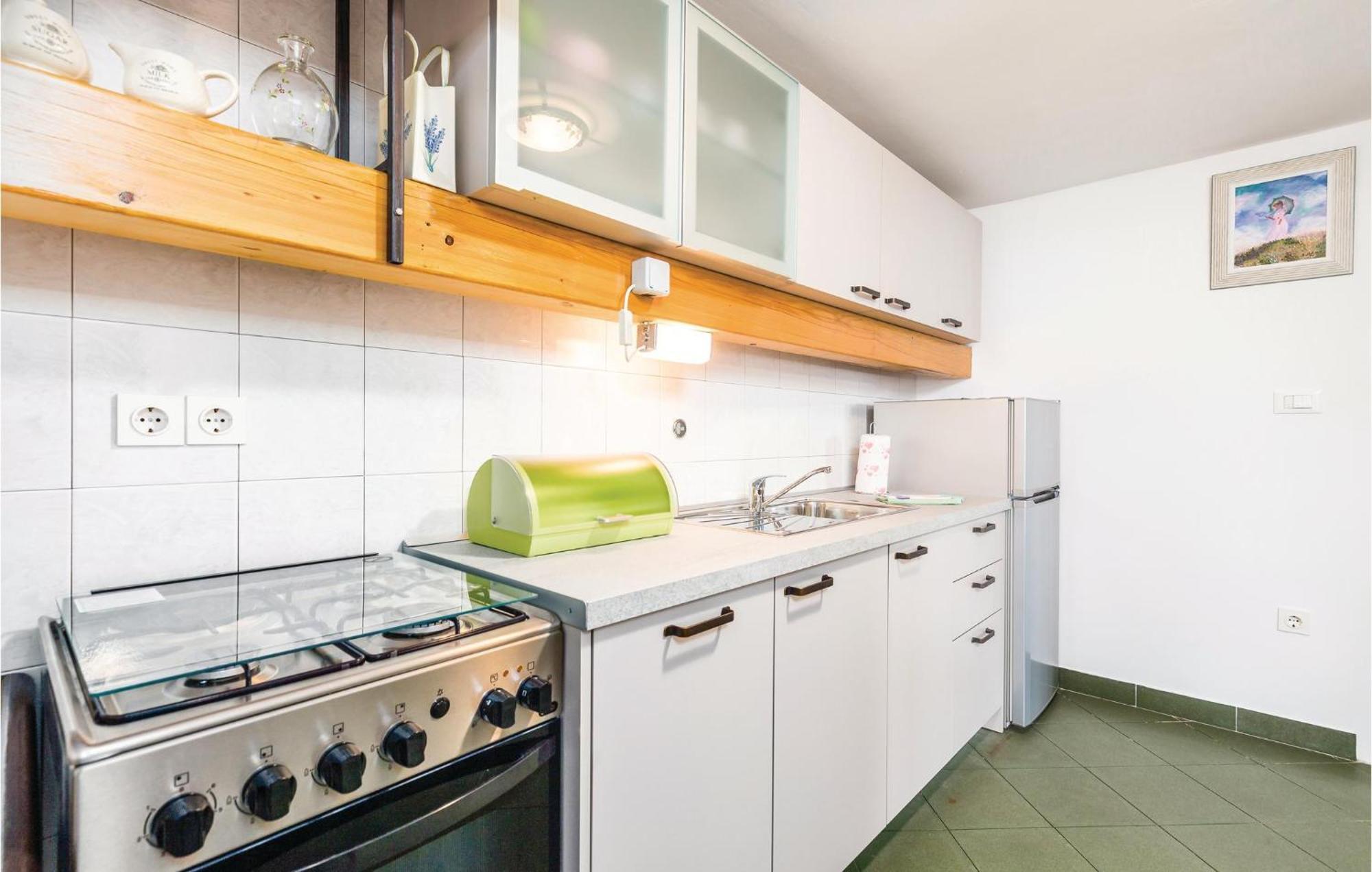 1 Bedroom Gorgeous Apartment In Lovran Εξωτερικό φωτογραφία